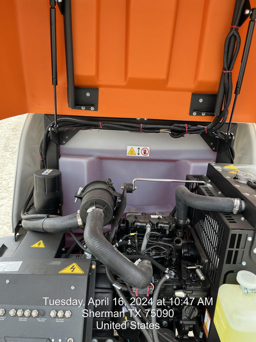 2024 Generac MLT2 Diesel, Flex Switch 120V Input, Powerzone Controller, 
(4) 320W LED Lights, 4kW Generator, 39.9 Gal Fuel Tank, 2" Ball, T3