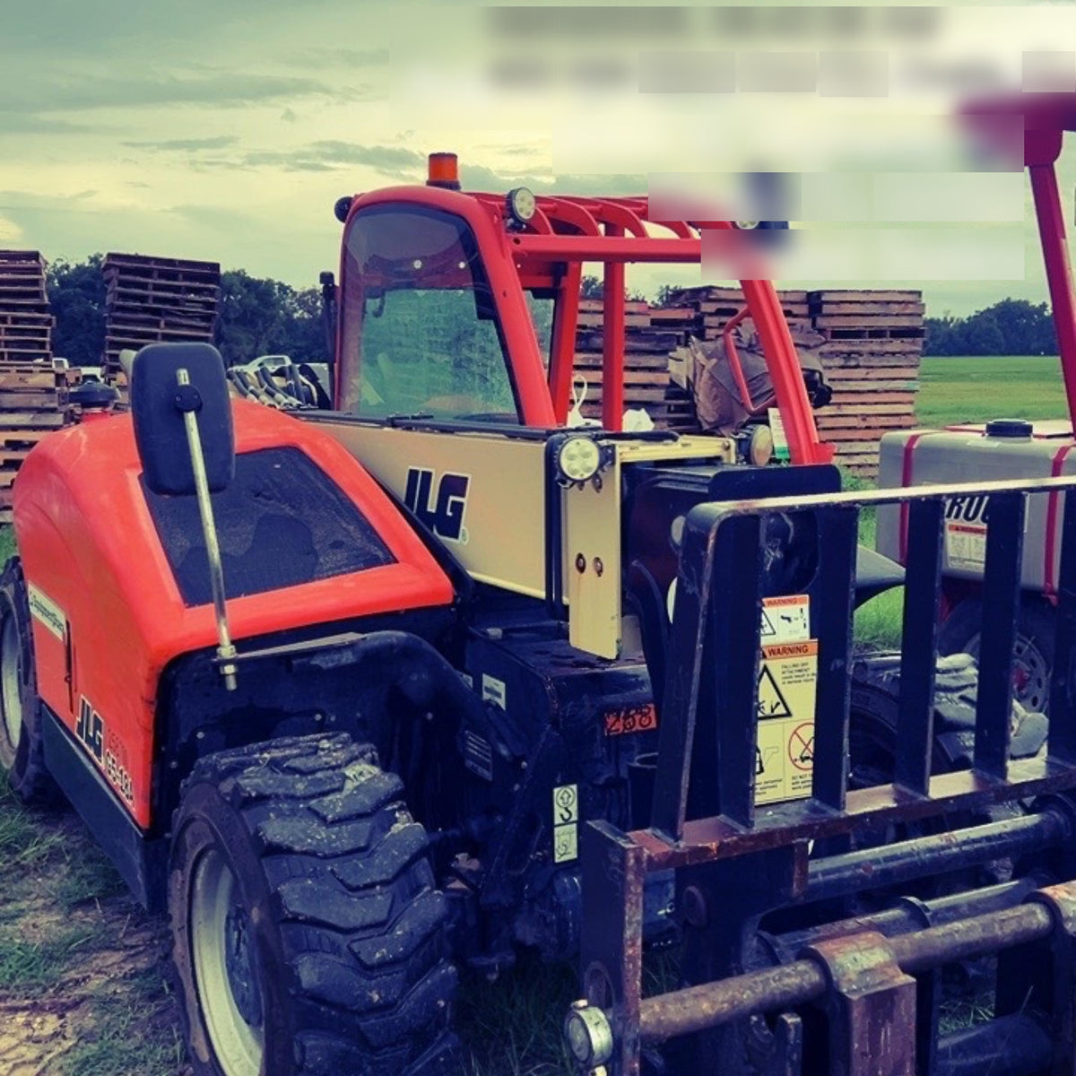 2022 JLG G5-18A