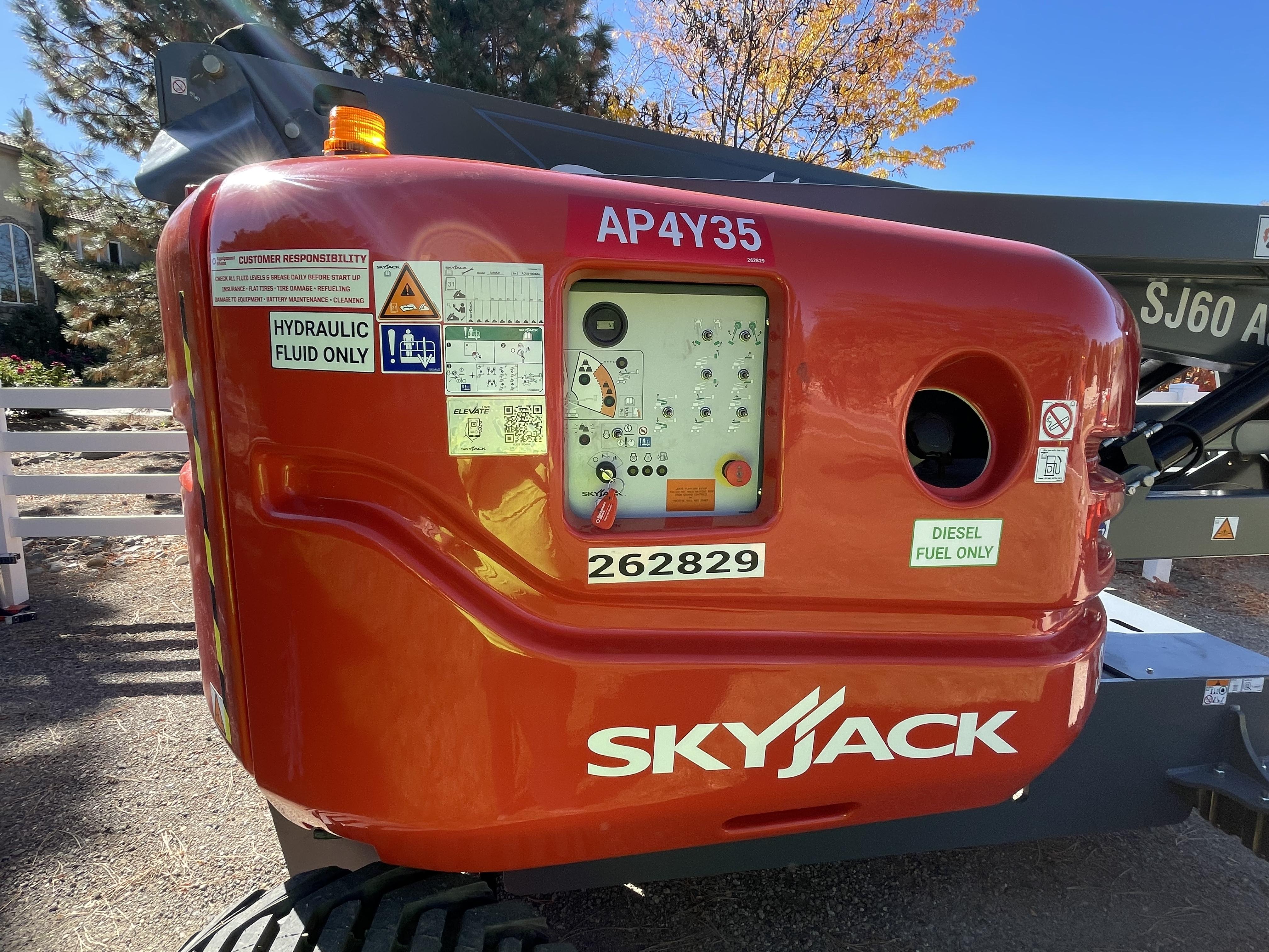 2022 SKYJACK SJ60 AJ+
