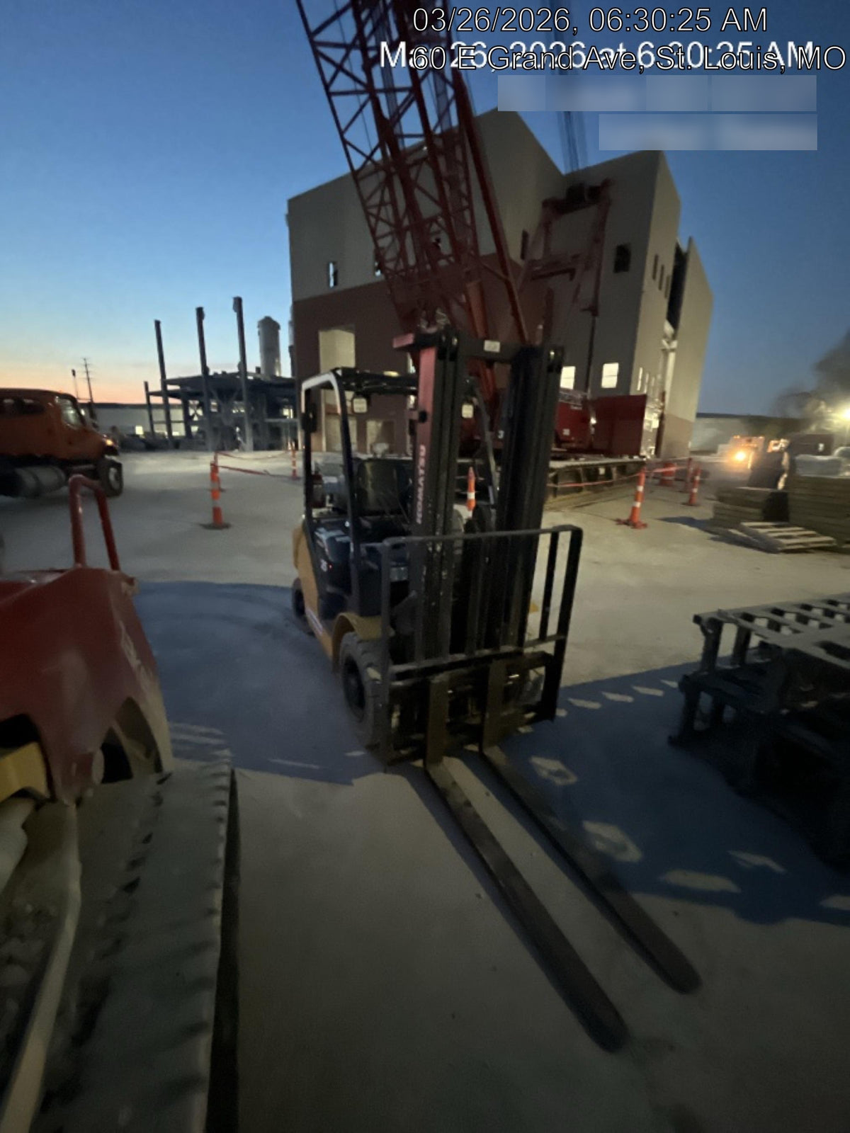2021 KOMATSU FG25T-16