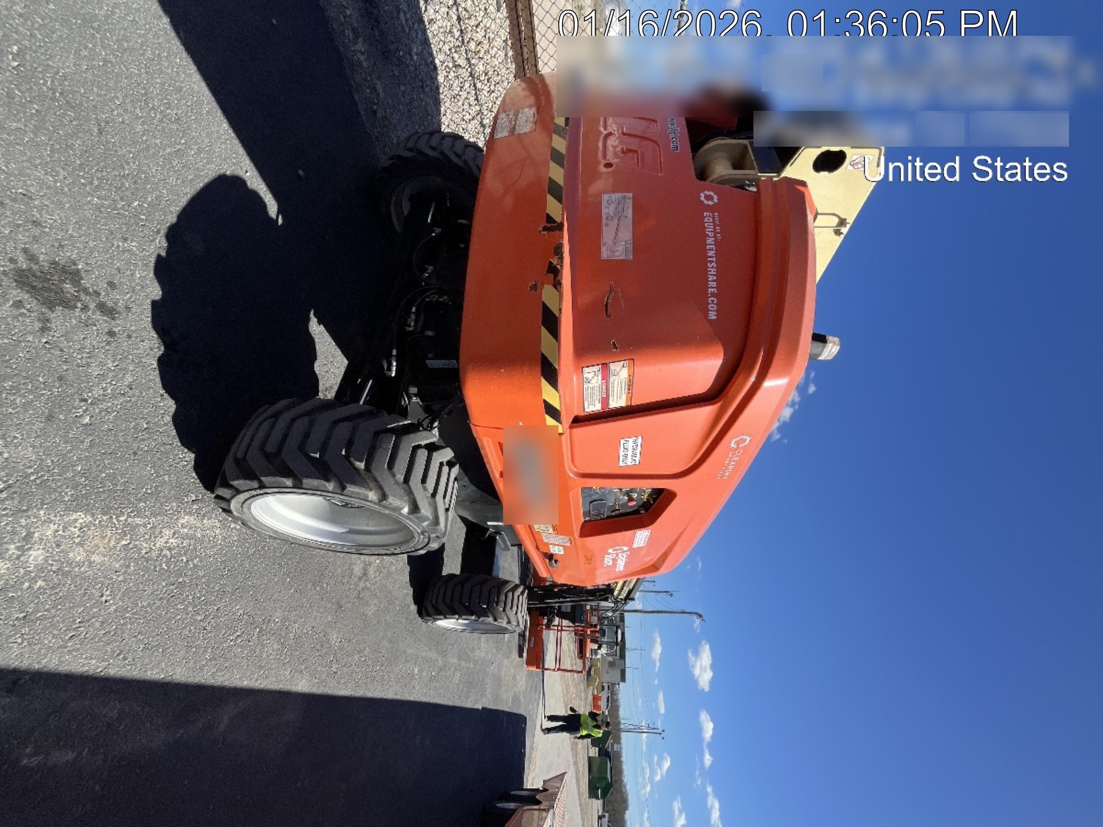 2023 JLG 660SJ