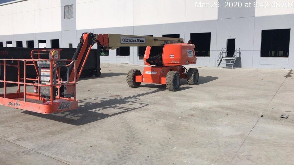 2019 JLG 660SJ