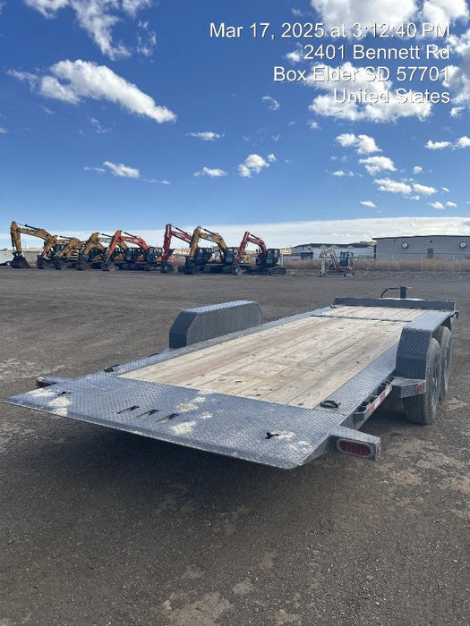 2024 IRONBULL 22' Tiltbed