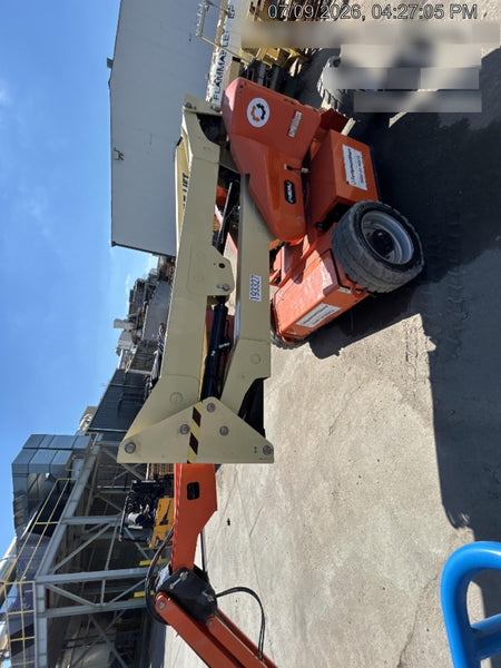 2021 JLG E450AJ