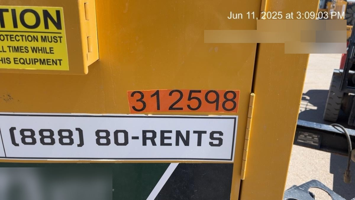 2023 VAC-TRON LP573XDT