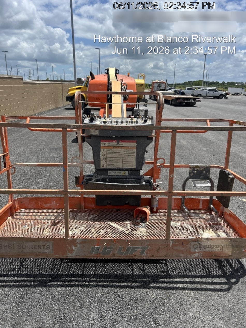2022 JLG 460SJ