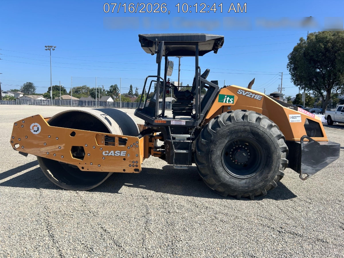 2023 CASE SV211E
