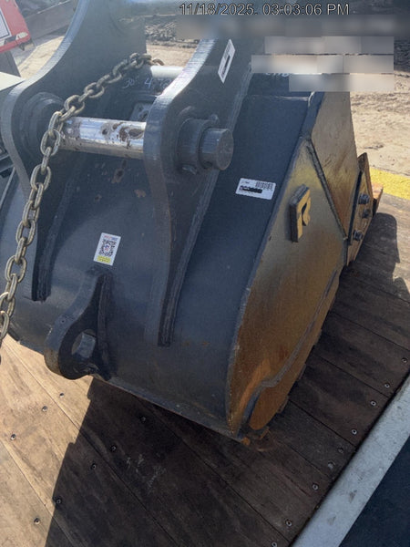 2021 WERK-BRAU 30" HD Bucket - Werk-Brau