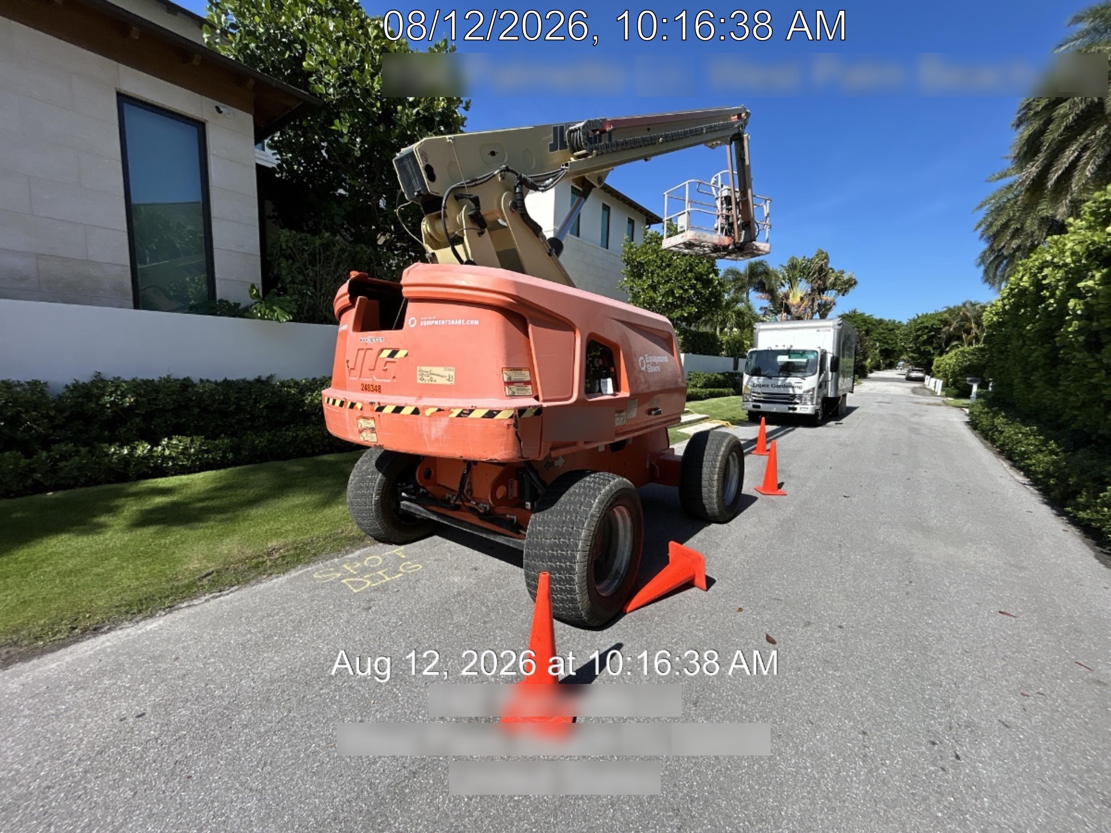 2022 JLG 660SJ