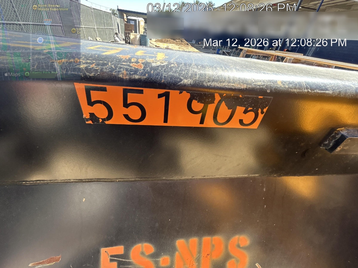 2025 JLG 1001100823