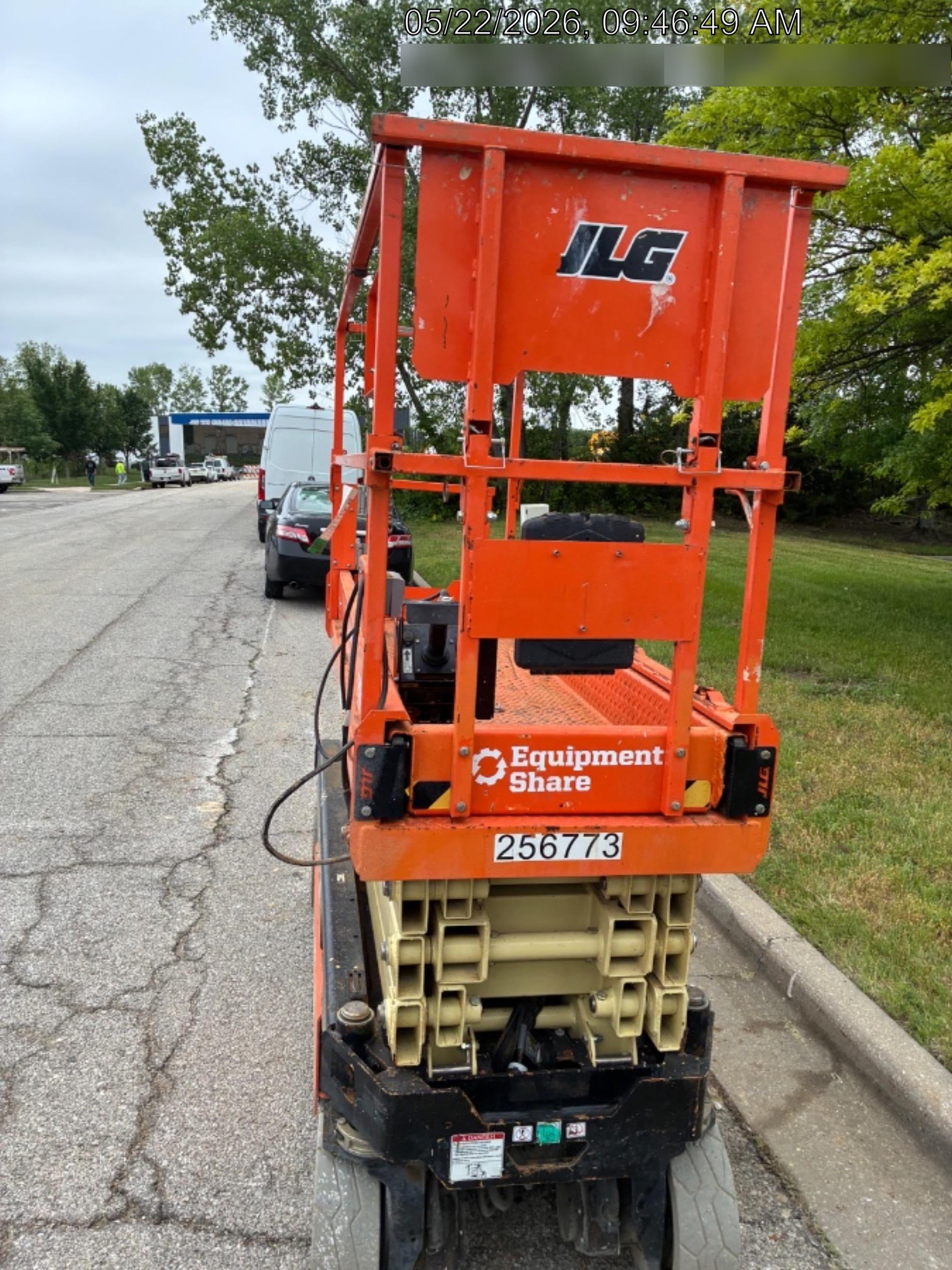 2022 JLG ES2632