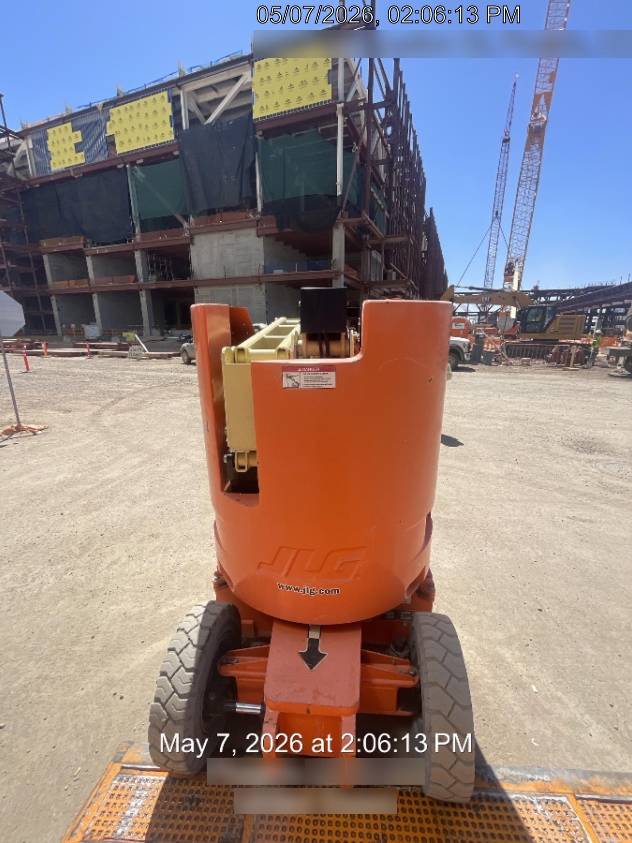 2019 JLG E300AJP