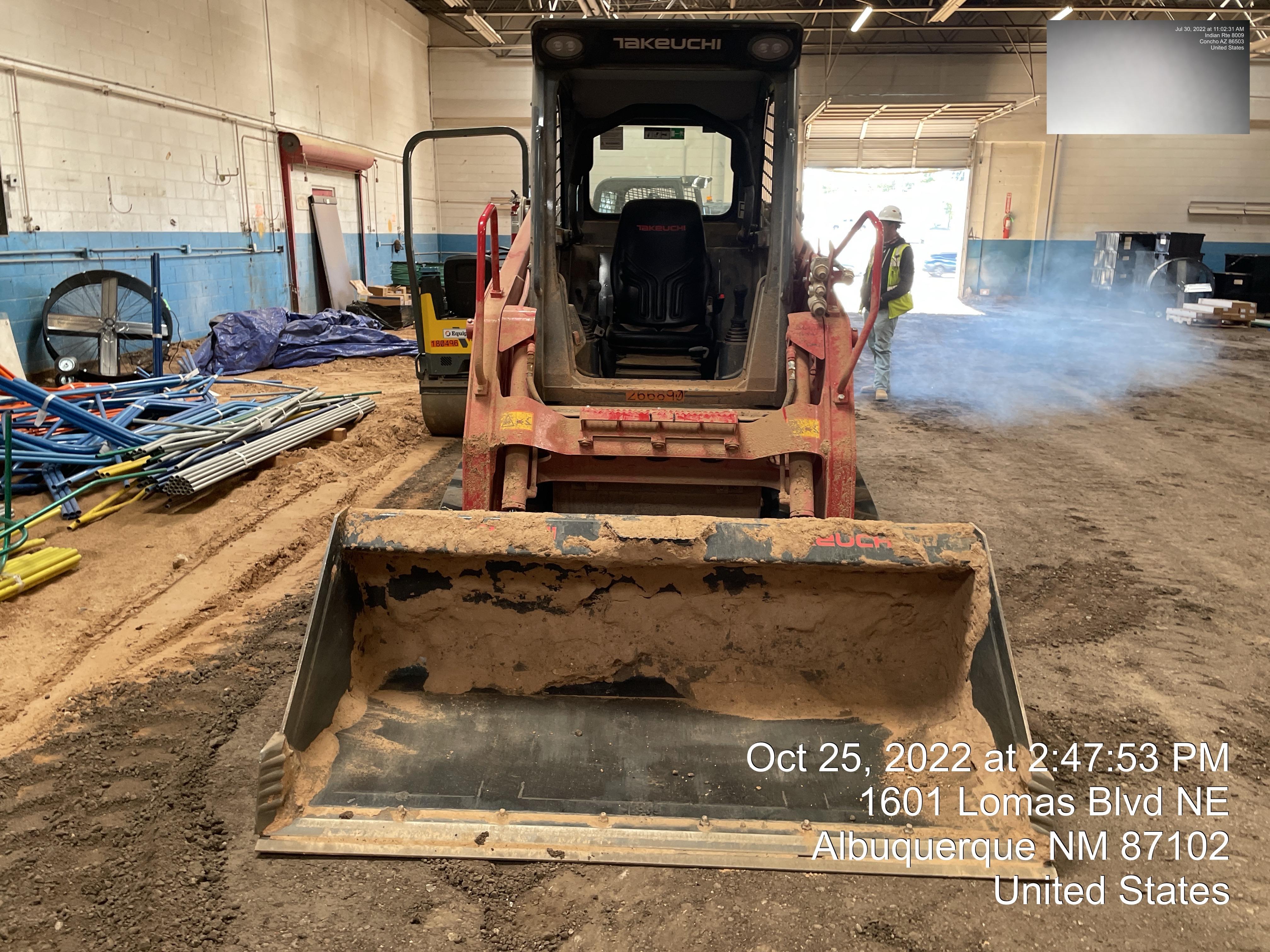 2022 TAKEUCHI TL8R2-R