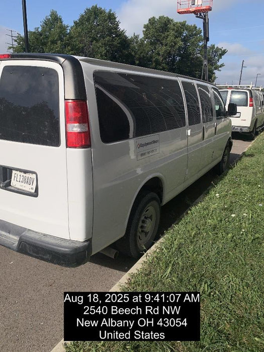 2023 CHEVROLET Express Van - Rental