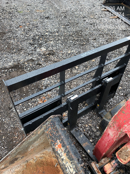 2022 ARROW MATERIAL HANDLING 72" Pallet Forks - Arrow