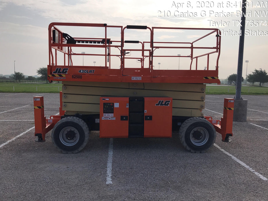 2020 JLG 430LRT