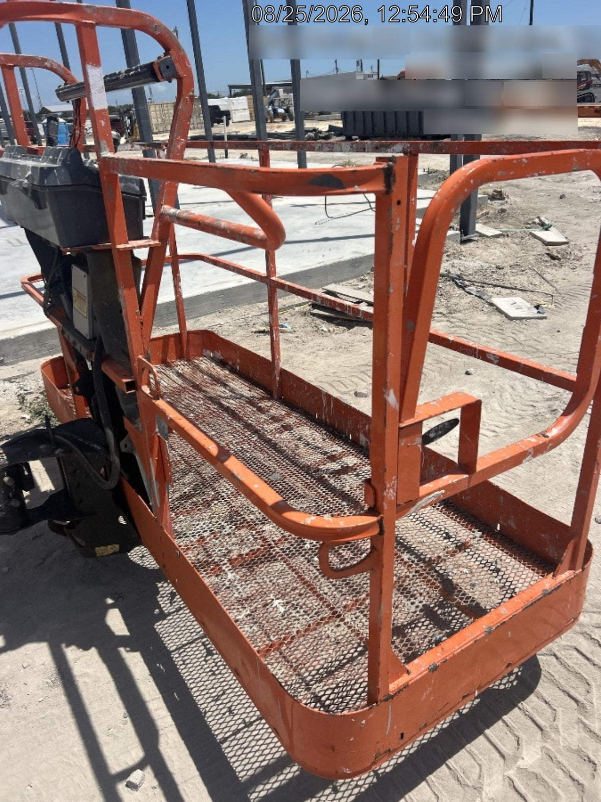 2019 JLG 400S