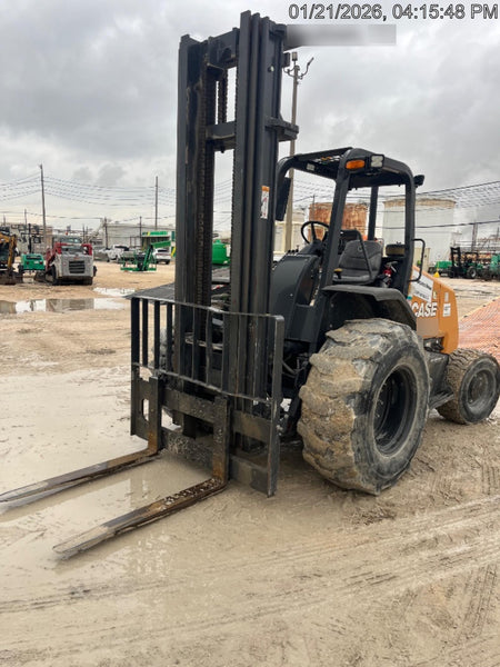 2023 CASE 588H