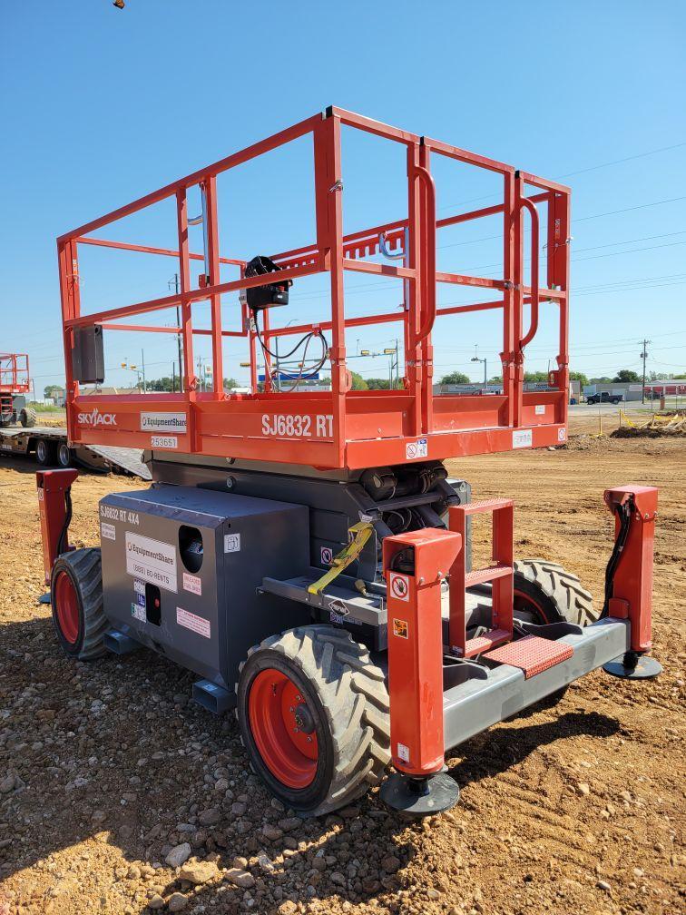 2022 SKYJACK SJ6832 RT