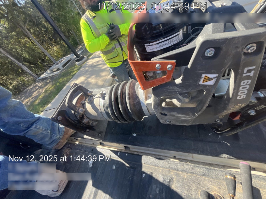 2024 HUSQVARNA LT6005