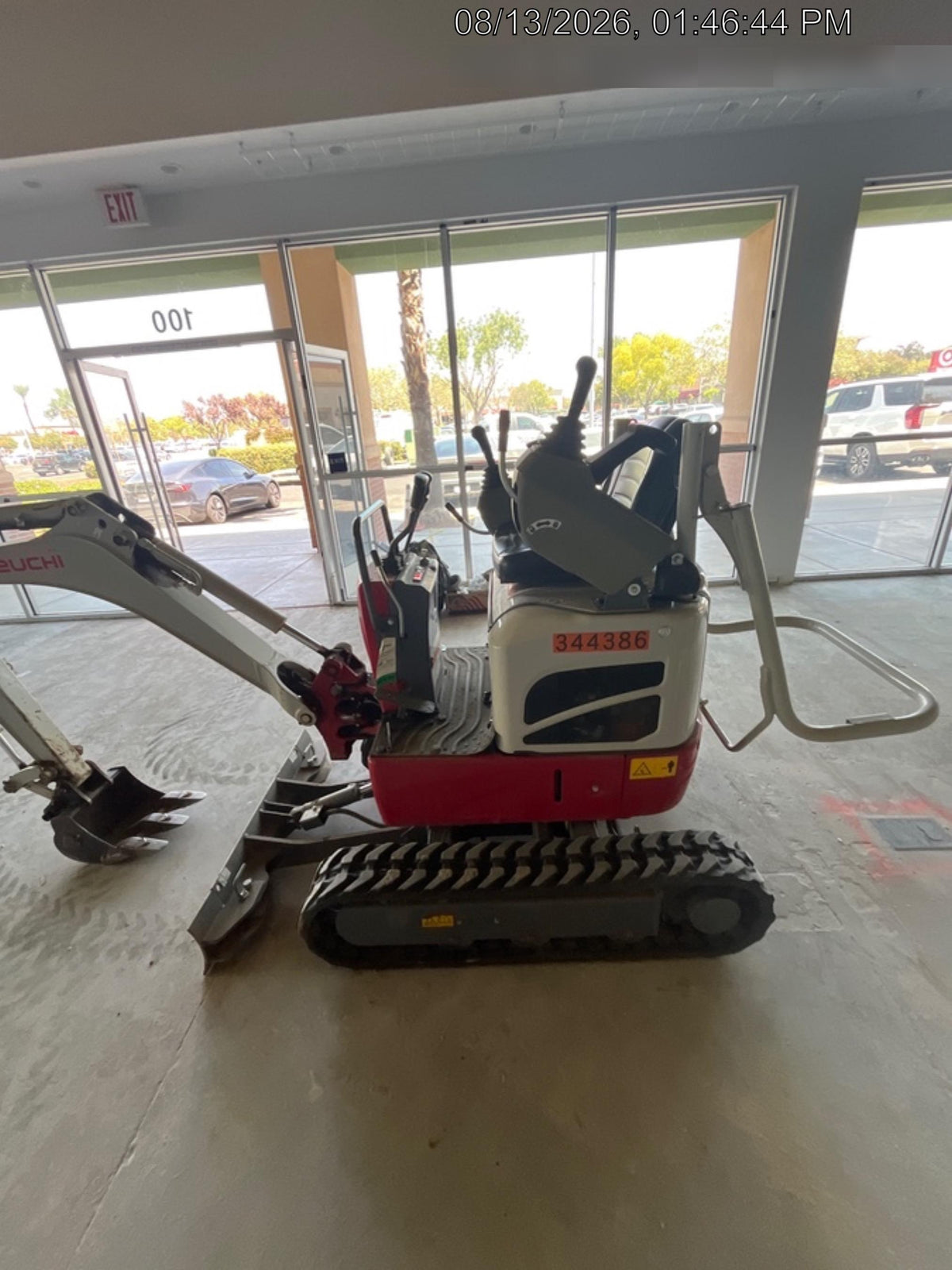 2023 TAKEUCHI TB210R