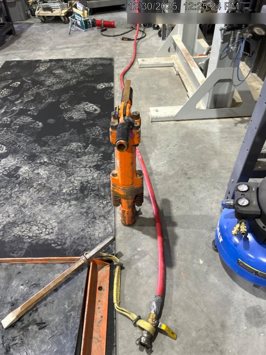 2022 MICHIGAN PNEUMATIC ES-TPB60-118-TRACKER