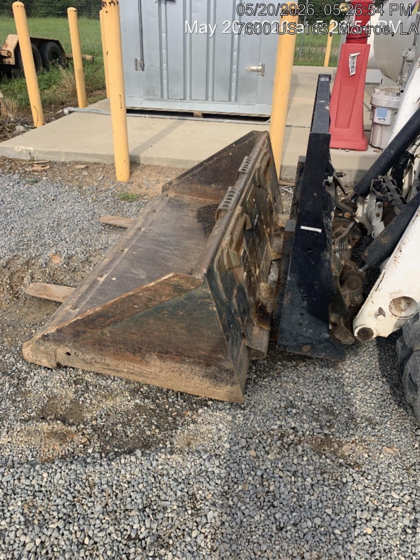 2025 ARROW MATERIAL HANDLING 48" Pallet Forks - Arrow