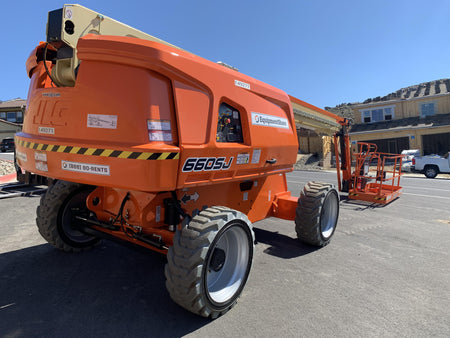 2021 JLG 660SJ