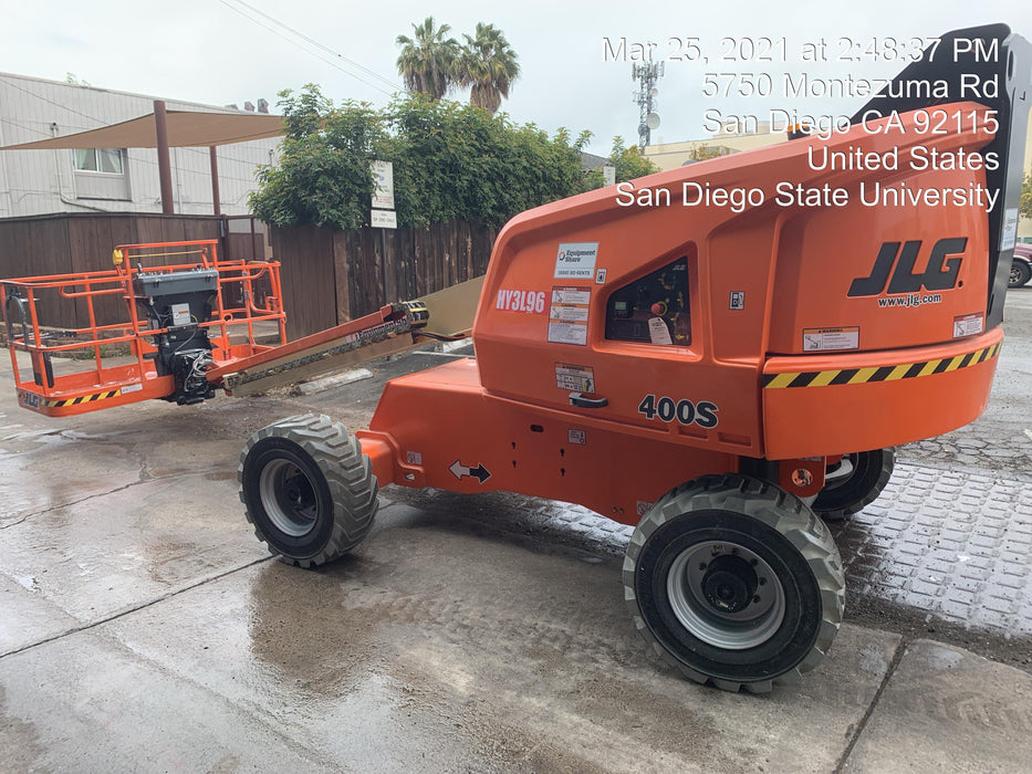 2021 JLG 400S