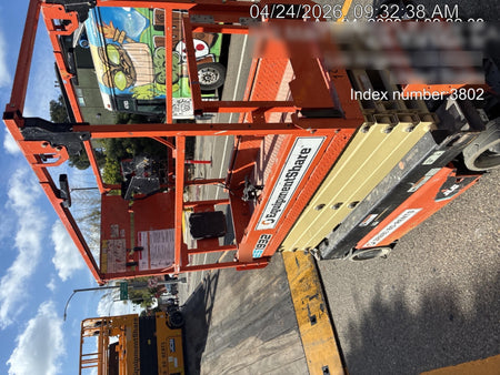 2021 JLG ES1932