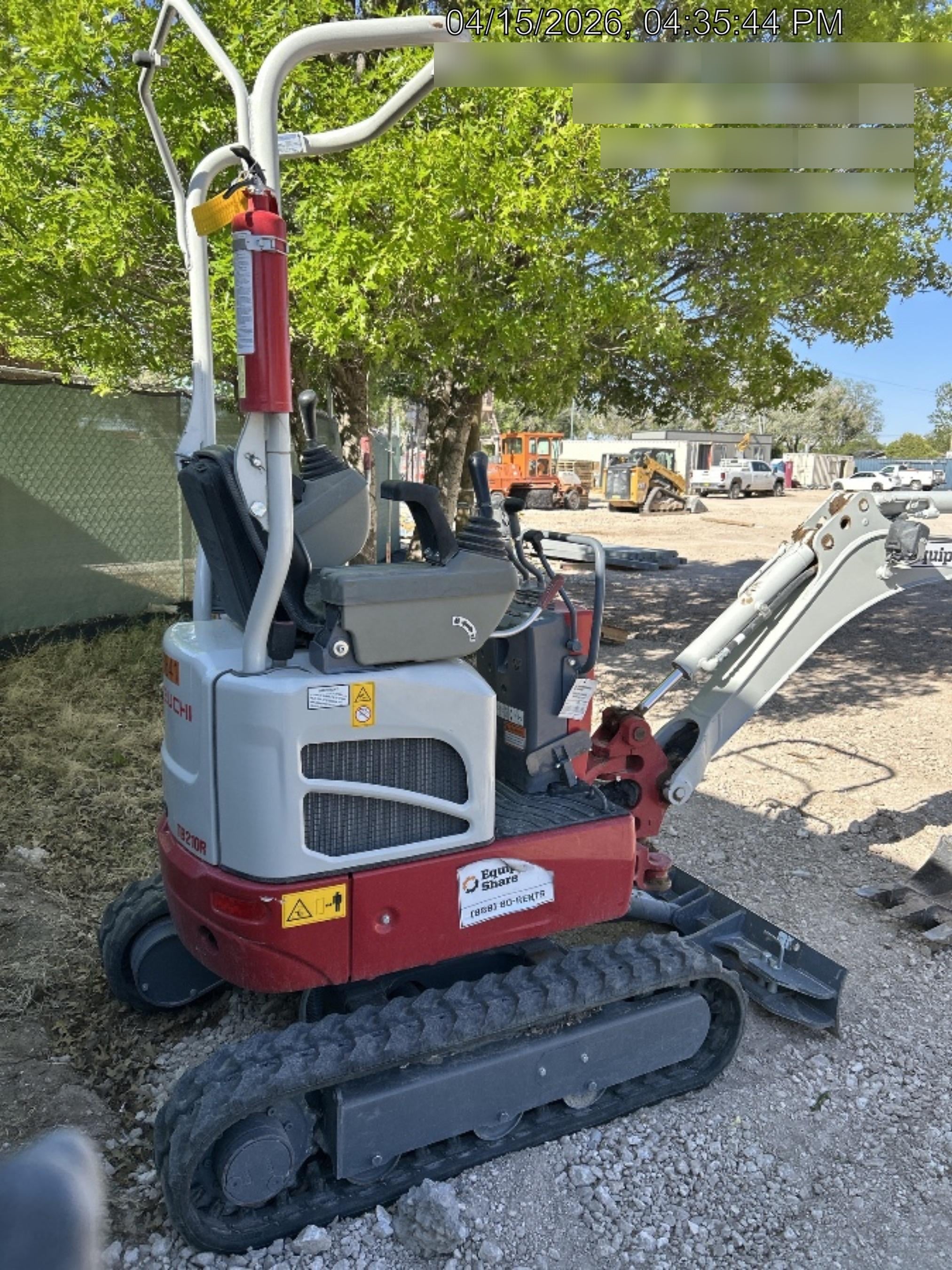 2022 TAKEUCHI TB210R