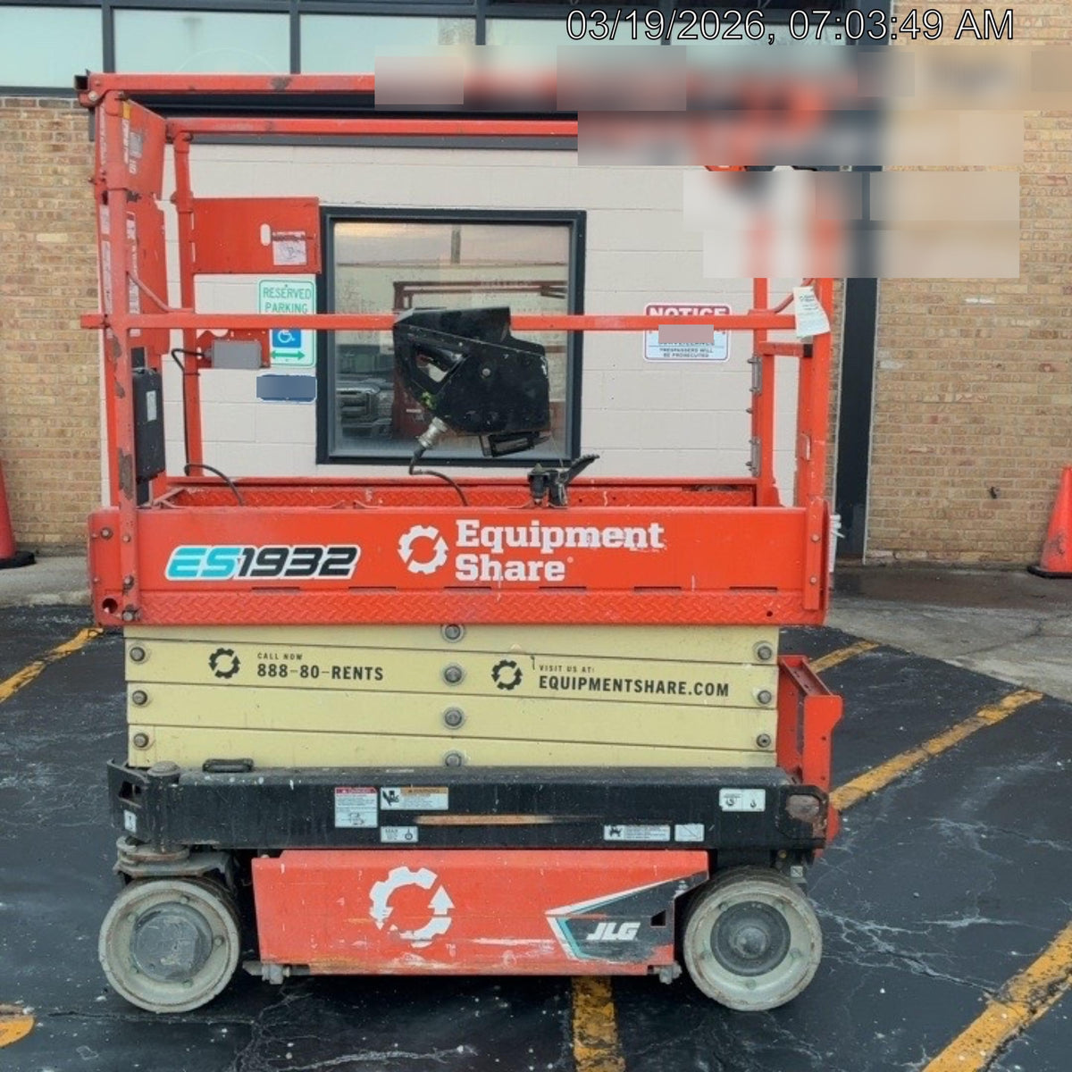 2022 JLG ES1932