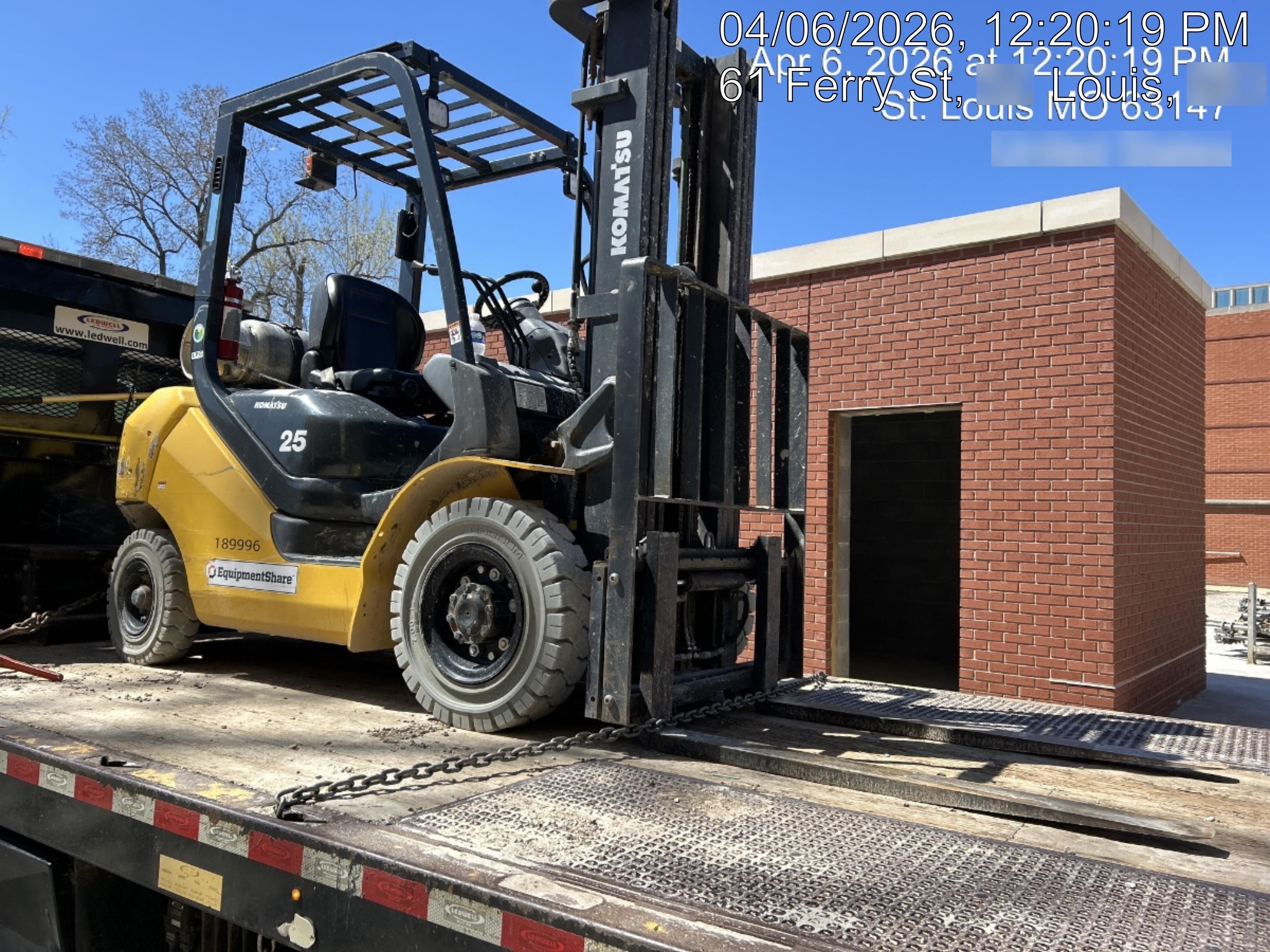 2021 KOMATSU FG25T-16