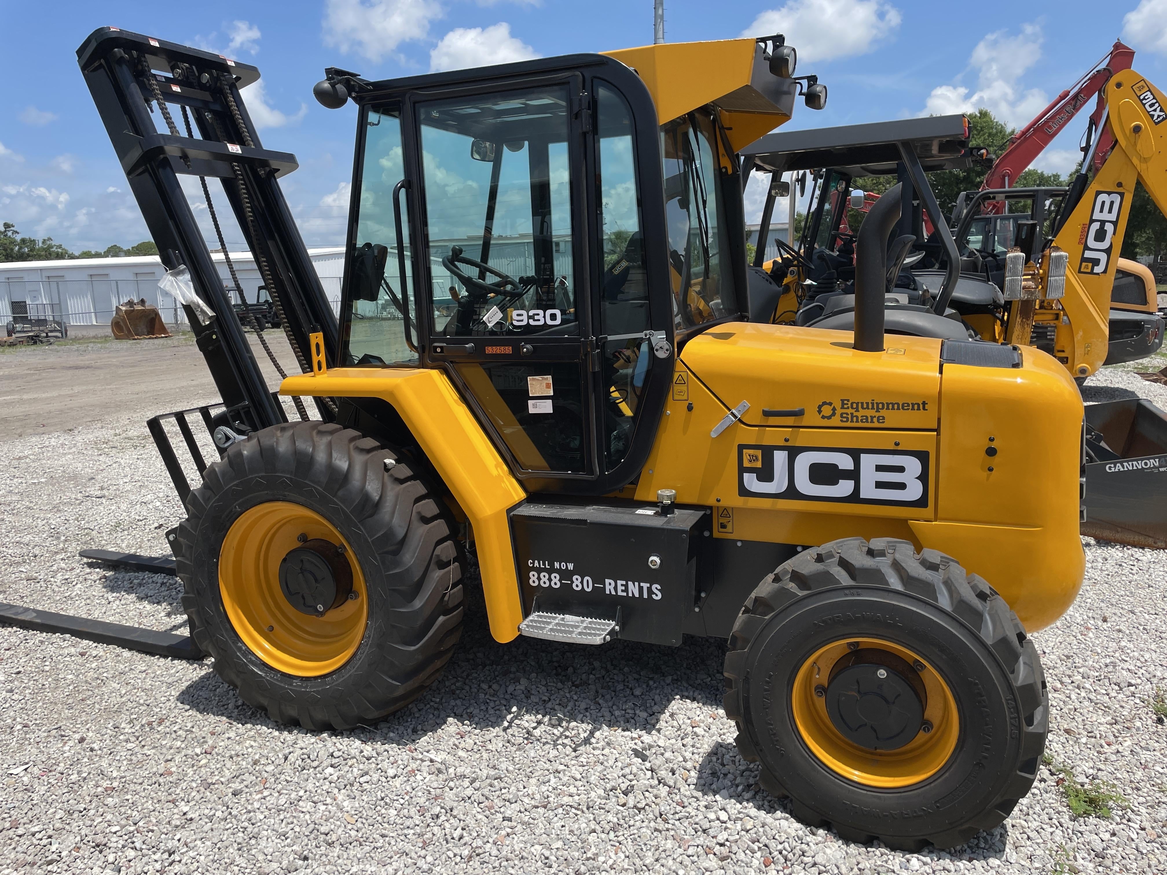 2025 JCB 930-4