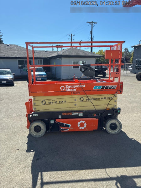 2022 JLG ES2632