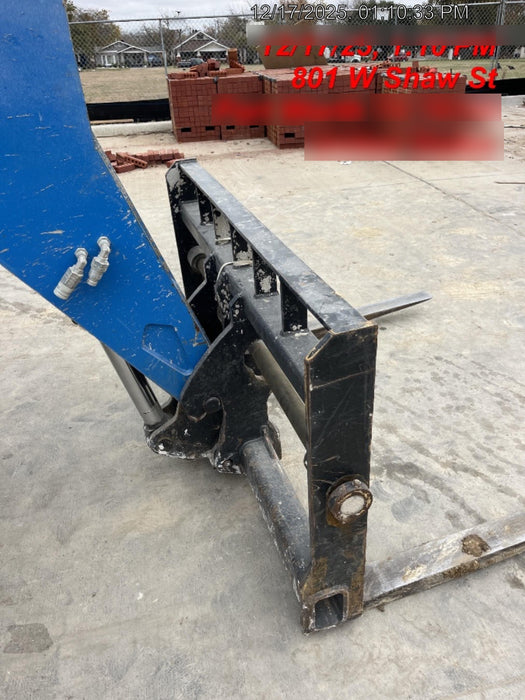 2018 Genie GTH-1056 GTH-1056 w/Open ROPS, Solid Tires, Work Lights, 60" carriage/forks, cab mesh, beacon