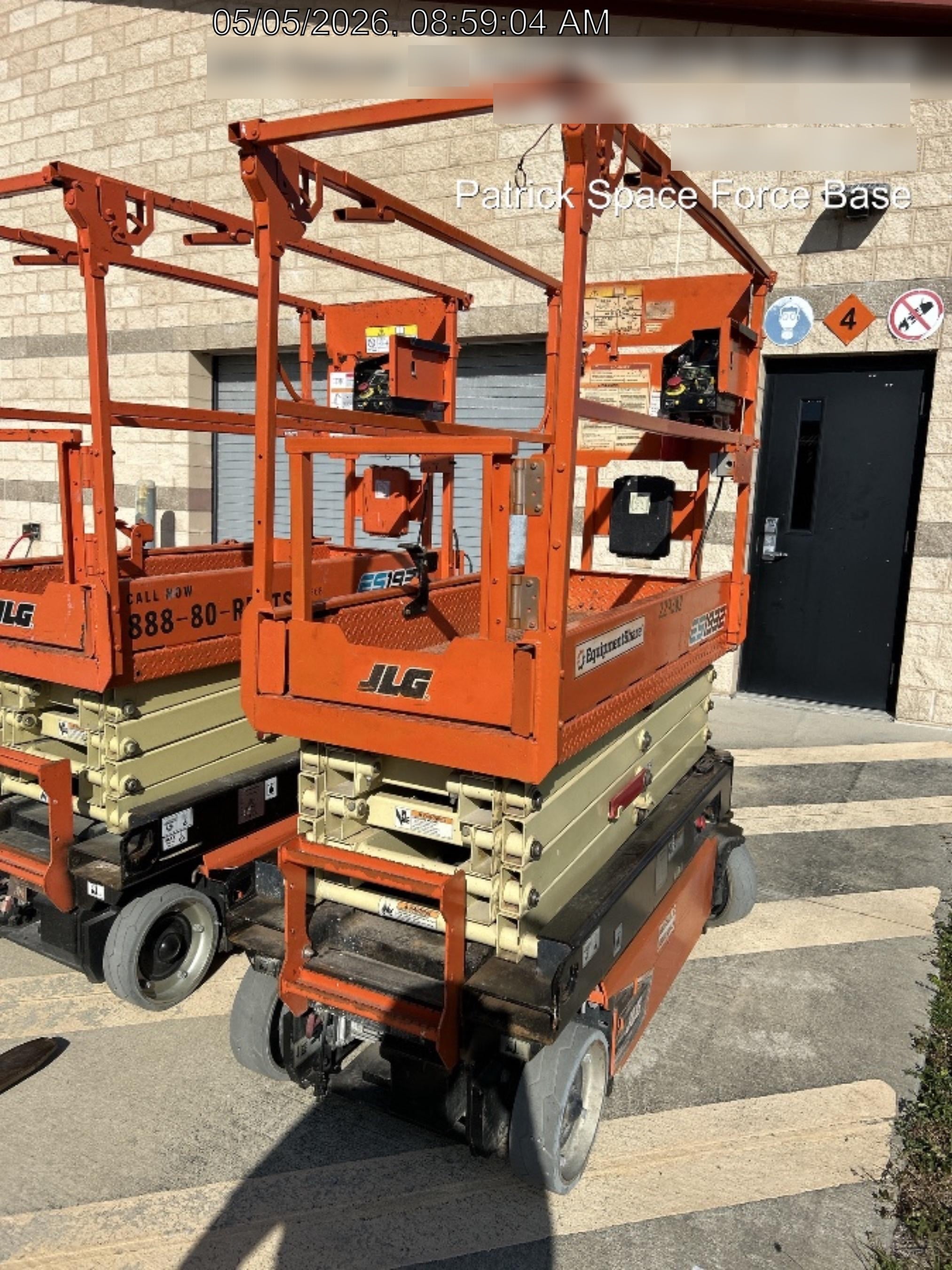 2022 JLG ES1932