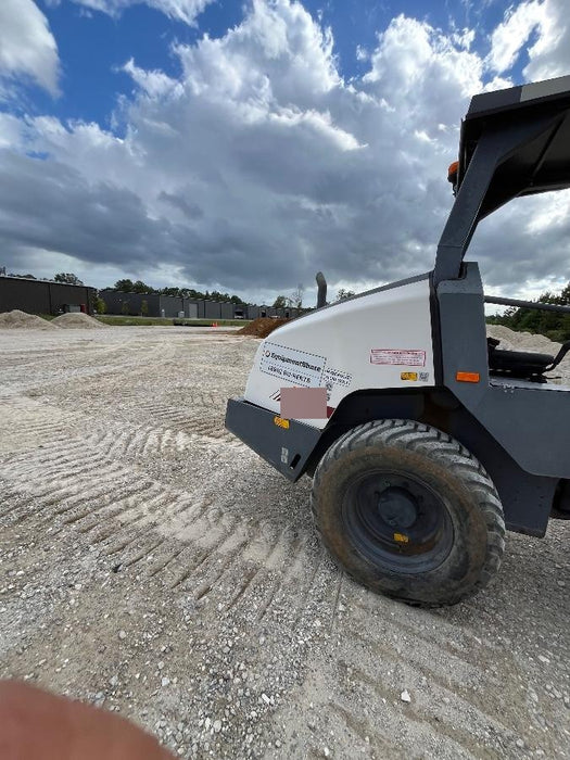 2020 DYNAPAC CA1400D