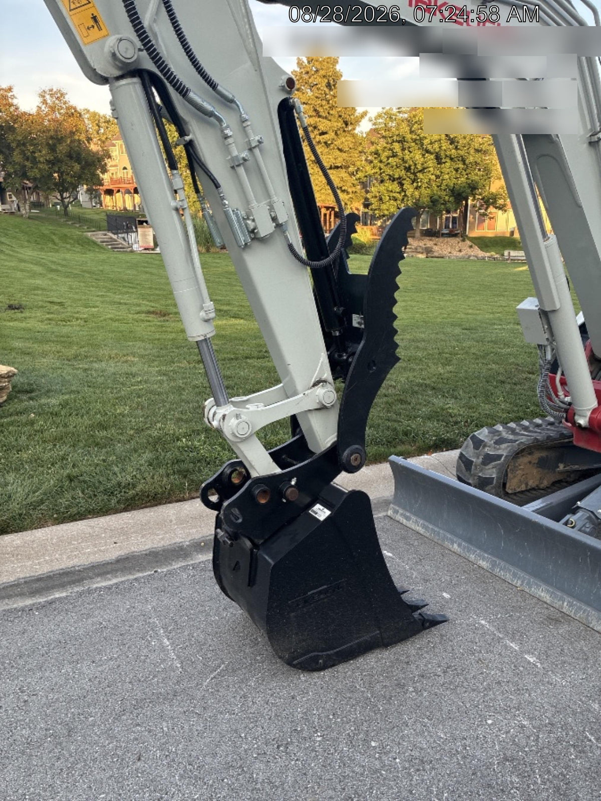 2024 TAKEUCHI TB370CR
