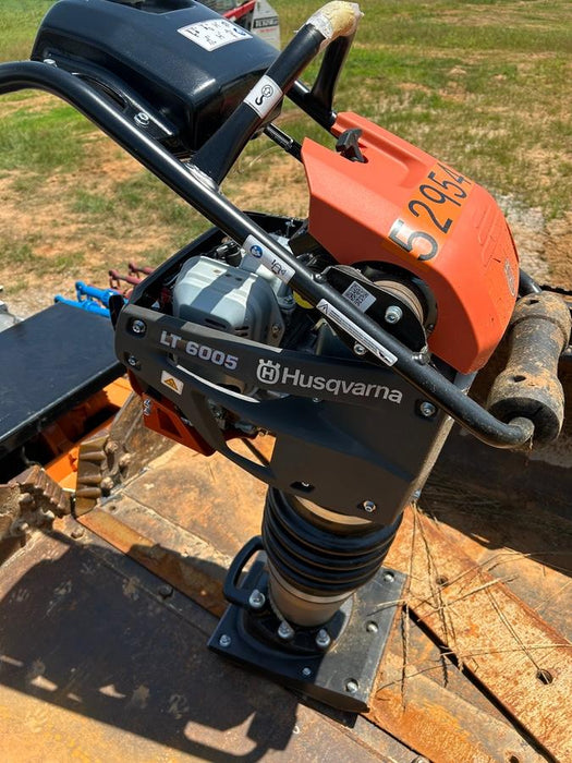 2025 HUSQVARNA LT6005