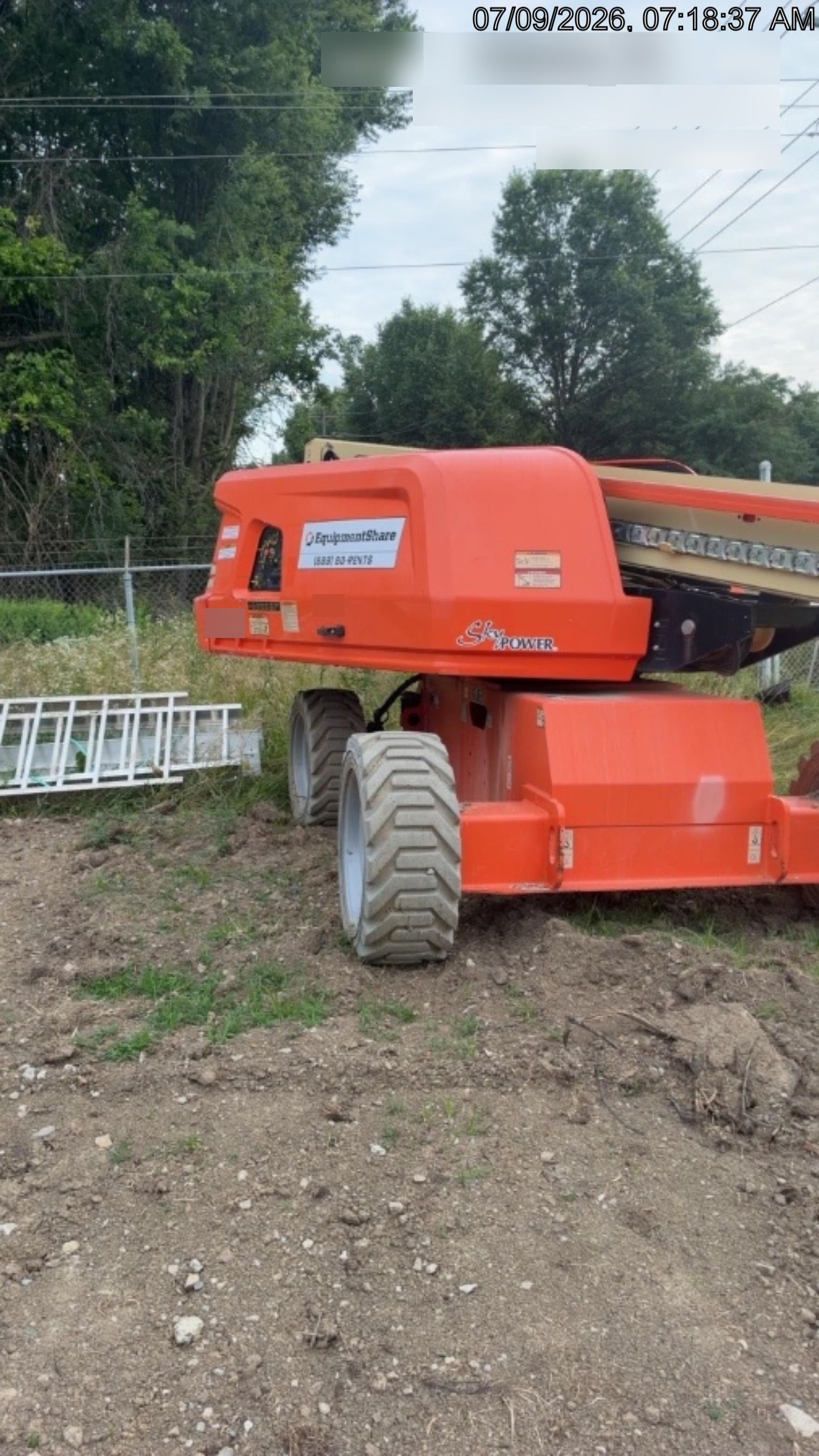 2019 JLG 660SJ