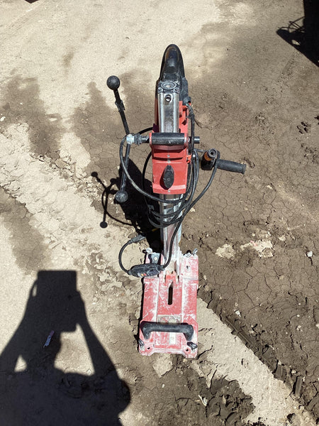 2023 HILTI DD150U