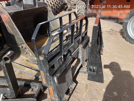 2023 ARROW MATERIAL HANDLING 48" Pallet Forks - Arrow