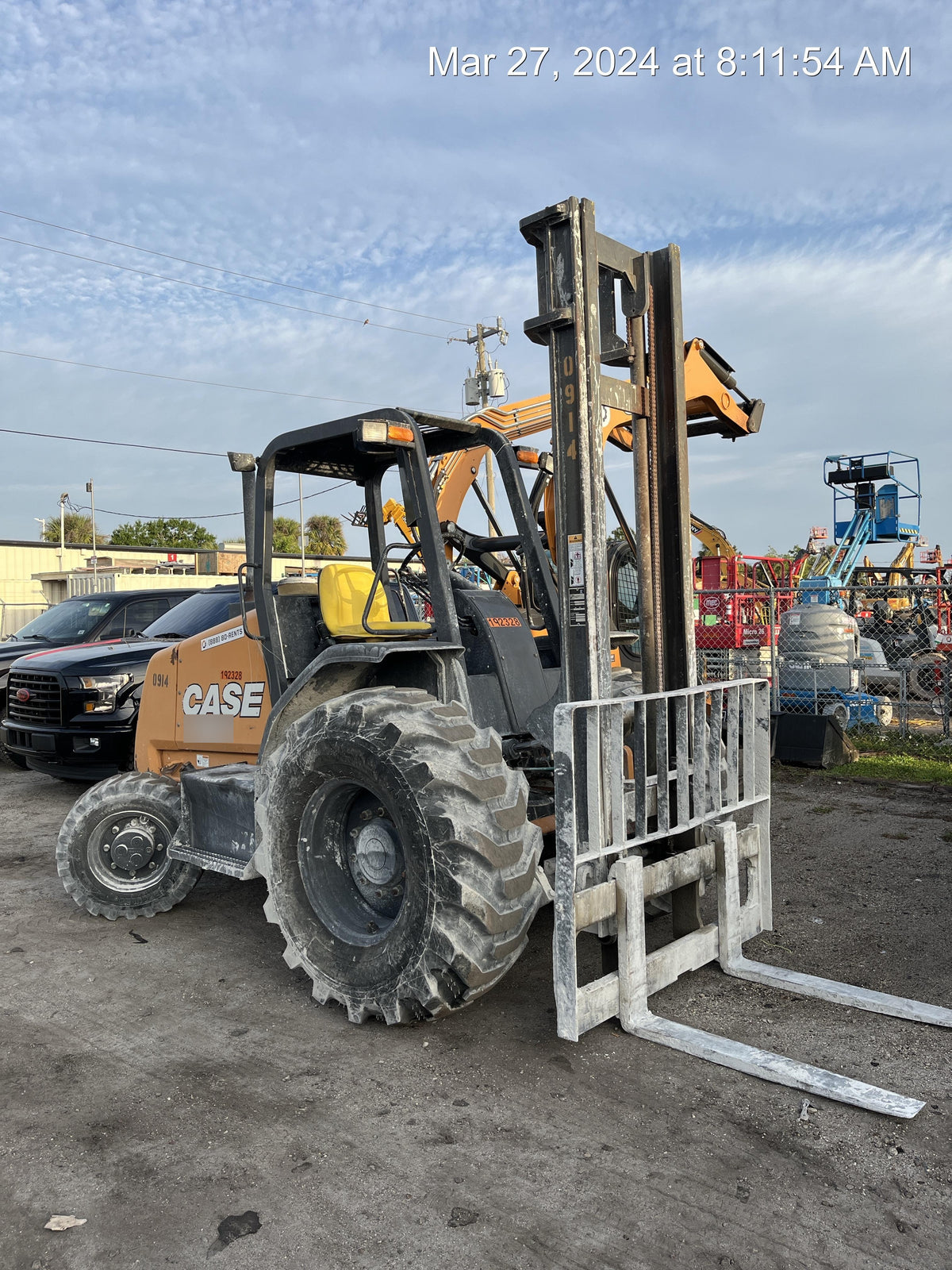 2018 CASE 586H