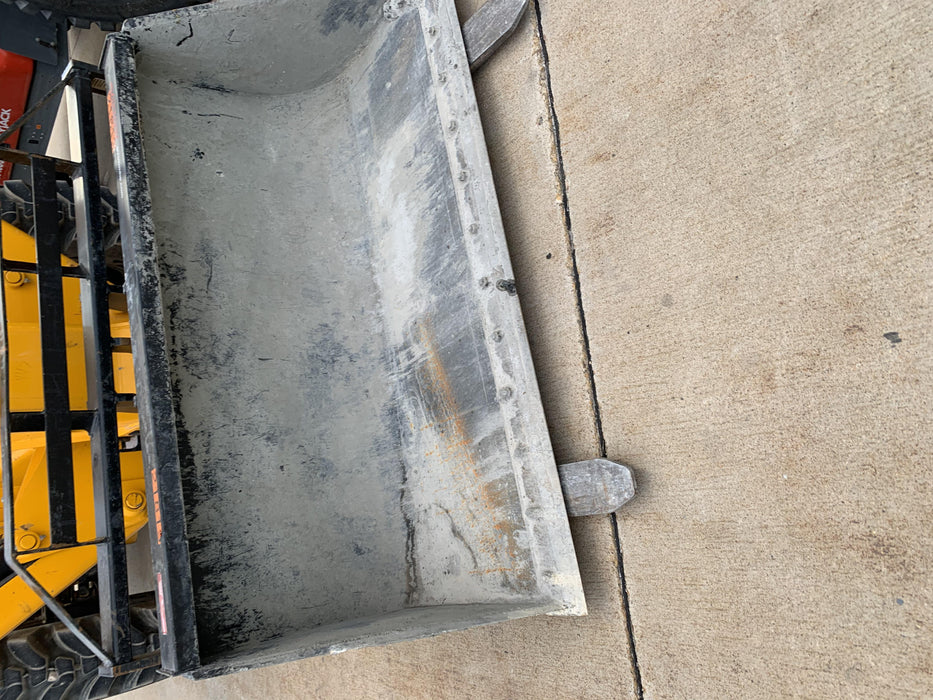 2019 ARROW MATERIAL HANDLING Telehandler Bucket Pin-On