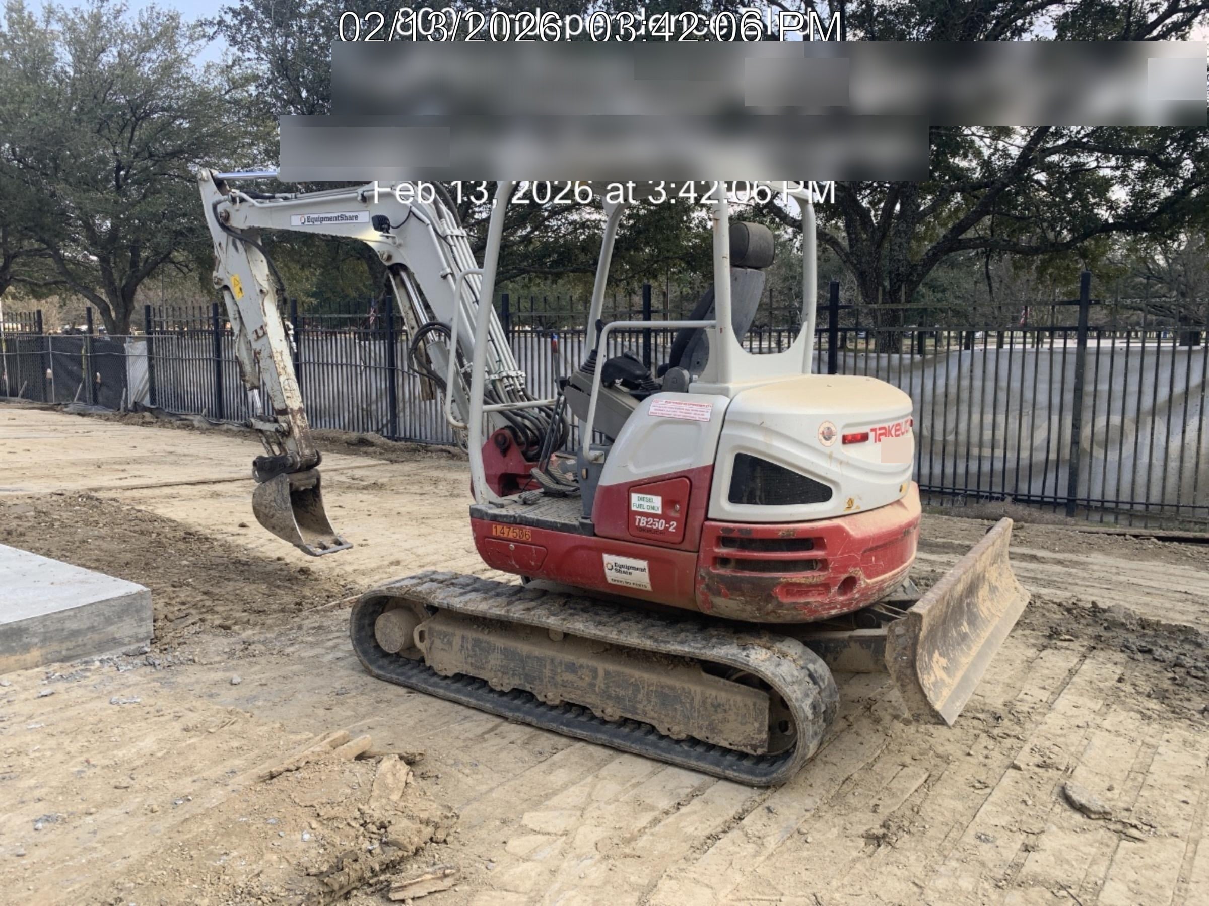 2021 TAKEUCHI TB250-2