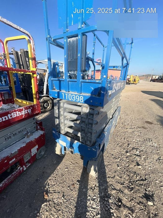 2020 Genie GS-3232 Standard, Folding half height swing gate, 800W Inverter