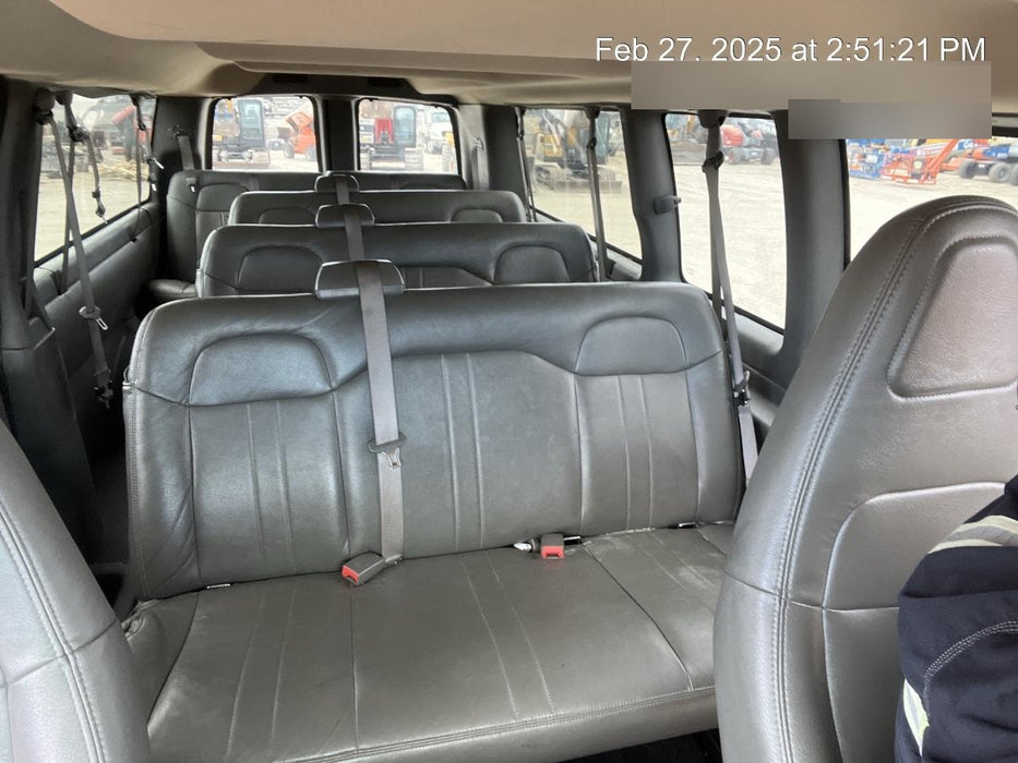 2023 CHEVROLET Express Van - Rental