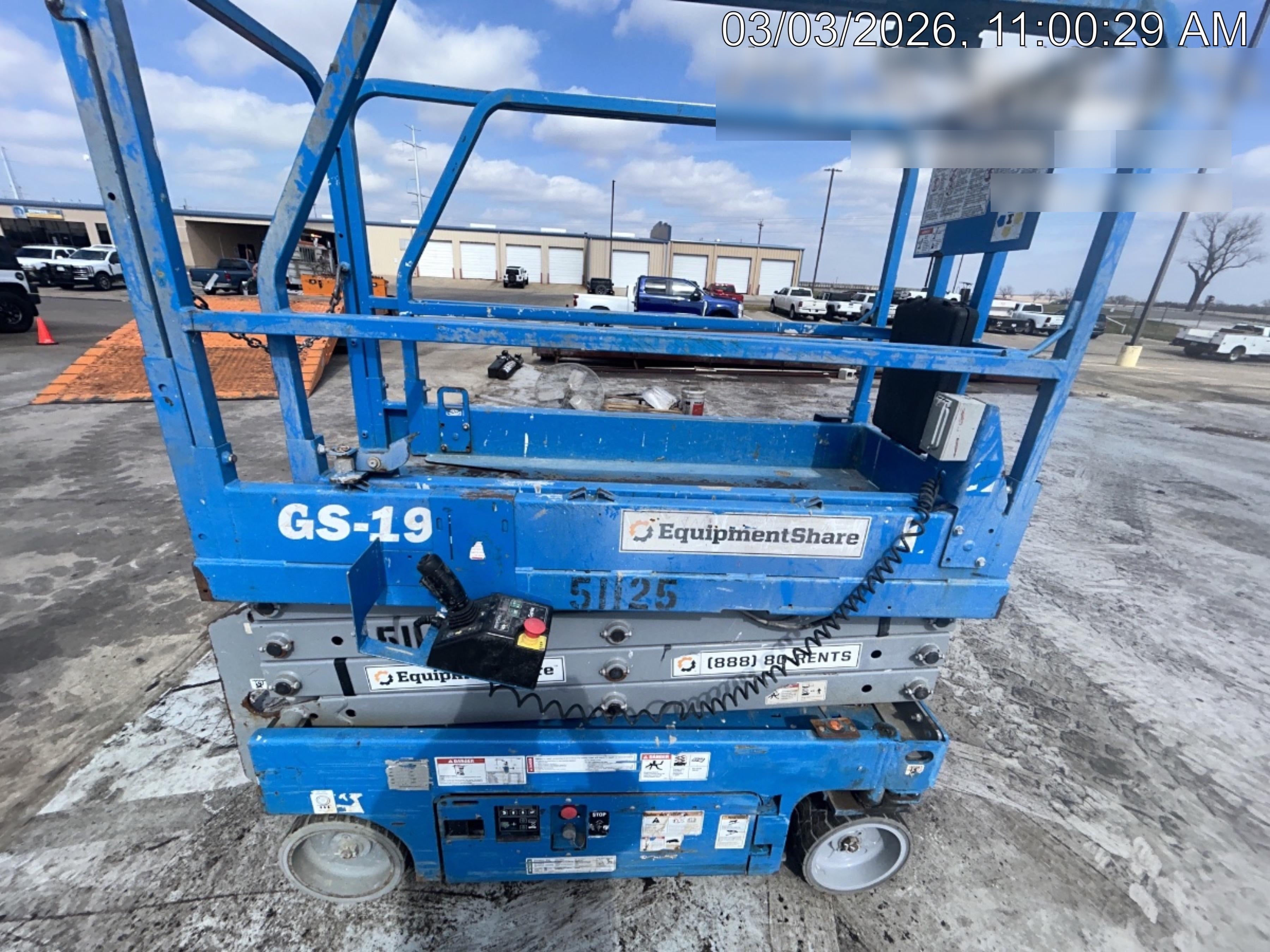 2019 Genie GS-1930 Fixed Rails with Chain Entry