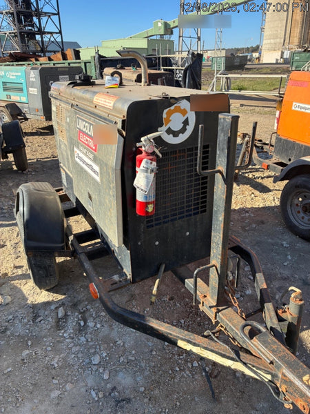2019 Lincoln Electric Vantage 322 Lincoln Vantage 322 Welder w/Trailer, Light Kit, Cable Rack